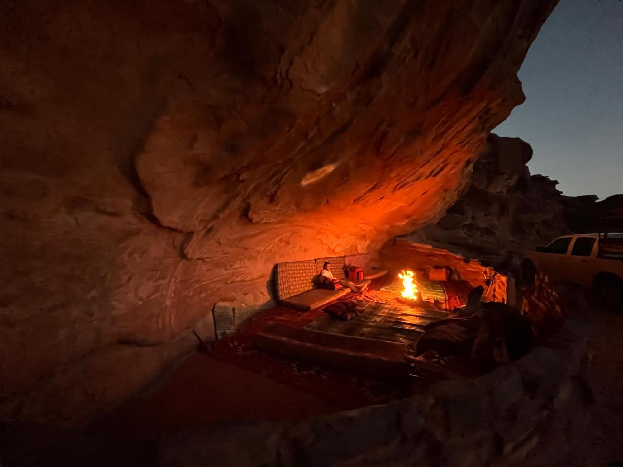 Wadi Rum Cave Camping Exteriér fotografie